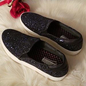 skechers sparkle slip on